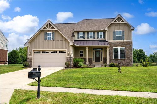 9728 Crooked Creek Dr, Dayton, OH, 45458 | Card Image