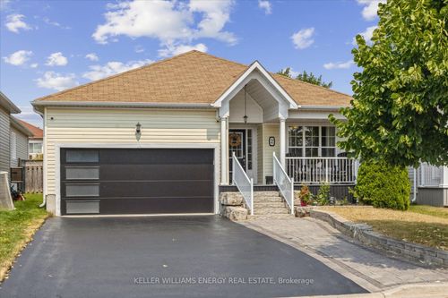2 Austin Crt, Port Hope, ON, L1A0A6 | Card Image