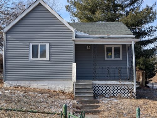 928 Farnam St, Davenport, IA, 52803-5429 | Card Image