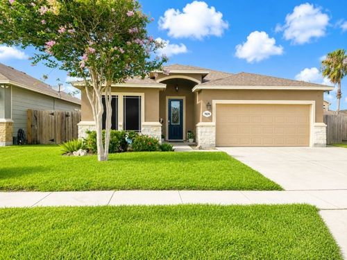 7626 Granite Dr, Corpus Christi, TX, 78414-2184 | Card Image