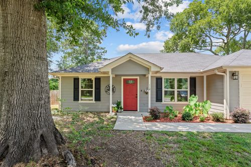118 W Cayuga Dr, Athens, TX, 75751-3202 | Card Image