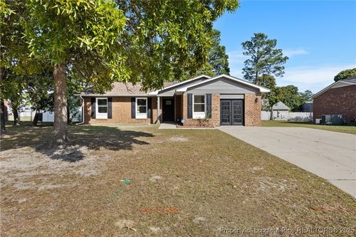 6717 Pin Oak Ln, Fayetteville, NC, 28314-5169 | Card Image