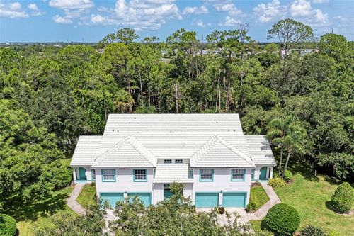 6503 Fairway Gardens Dr, BRADENTON, FL, 34203-8846 | Card Image