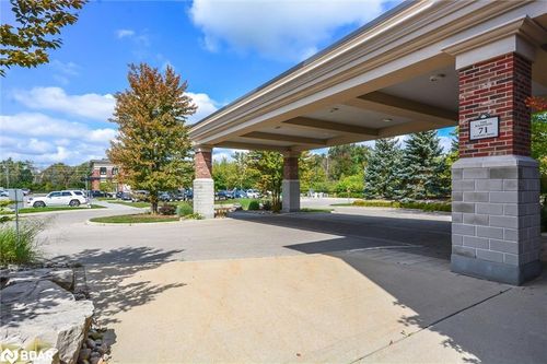 d205-71 Bayberry Dr, Guelph, ON, N1G5K9 | Card Image