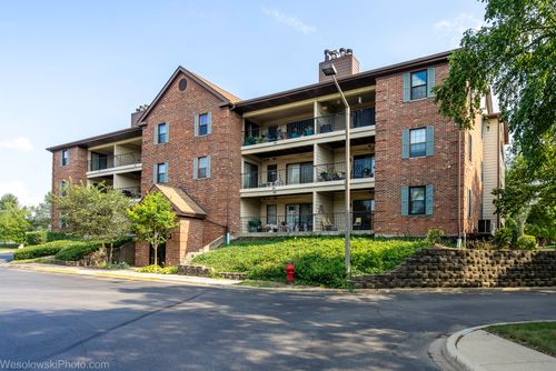 201-641 Hapsfield Ln, Buffalo Grove, IL, 60089-4712 | Card Image