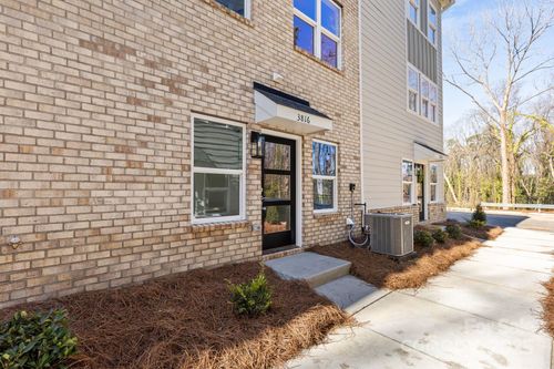 3816 Odum Ave, Charlotte, NC, 28216 | Card Image