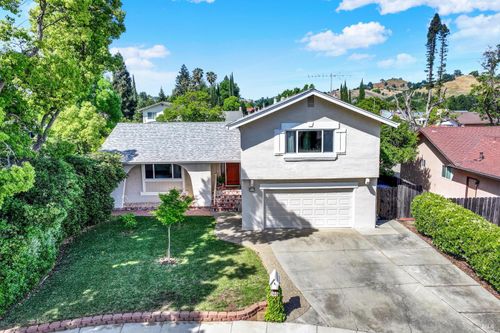 360 Woodside Cir, Vacaville, CA, 95688-2106 | Card Image