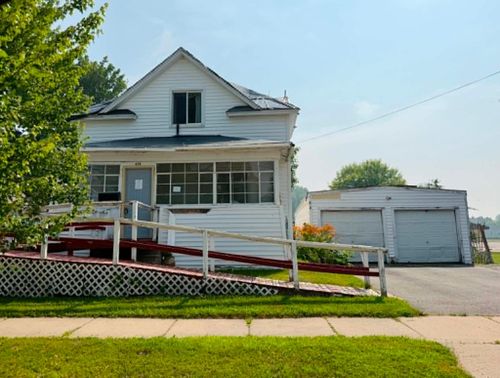 419 Elm St, Antigo, WI, 54409-1452 | Card Image