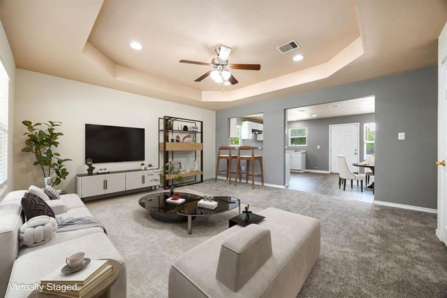 570 County Road 3558, House other with 4 bedrooms, 3 bathrooms and null parking in Cleveland TX | Image 6