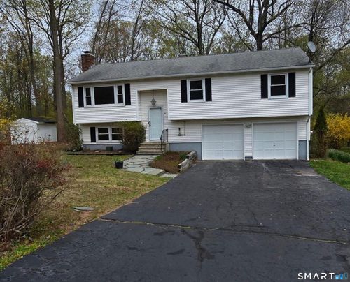 229 Russo Dr, Hamden, CT, 06518-1746 | Card Image