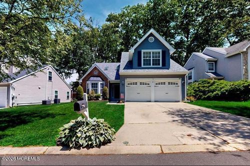 36 Christopher Mills Dr, MOUNT LAUREL, NJ, 08054-3360 | Card Image