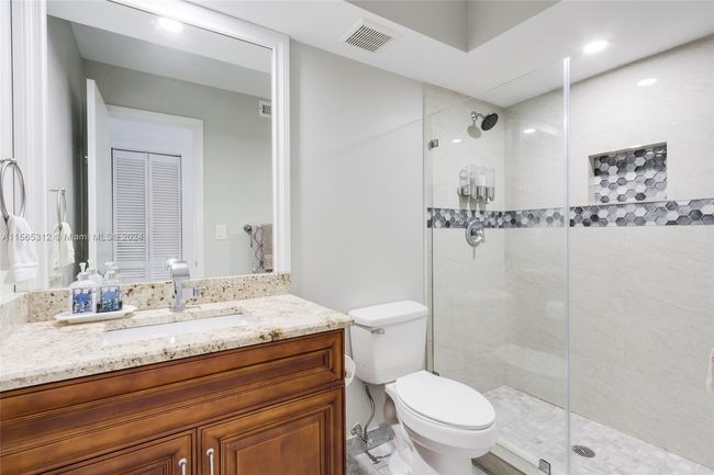 APT-2D - 1460 Sheridan St, Condo with 2 bedrooms, 2 bathrooms and null parking in Hollywood FL | Image 6