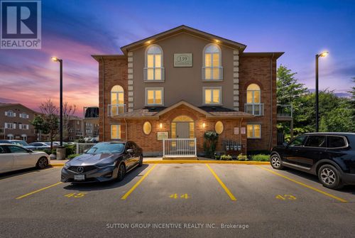 7-139 Sydenham Wells, Barrie, ON, L4M0H3 | Card Image