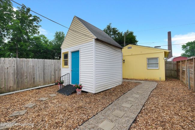 923 Mary St, House other with 3 bedrooms, 1 bathrooms and null parking in Louisville KY | Image 10