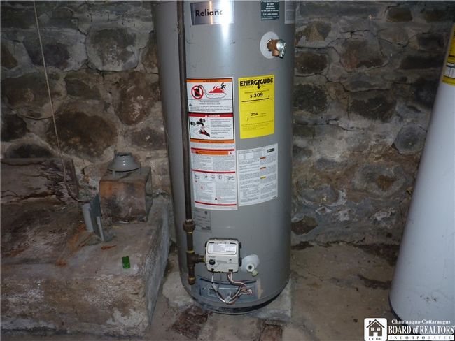 Hot water tank | Image 39