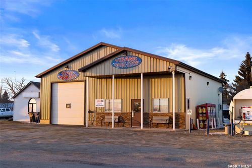 303 Railway Ave, Vibank, SK, S0G4Y0 | Card Image