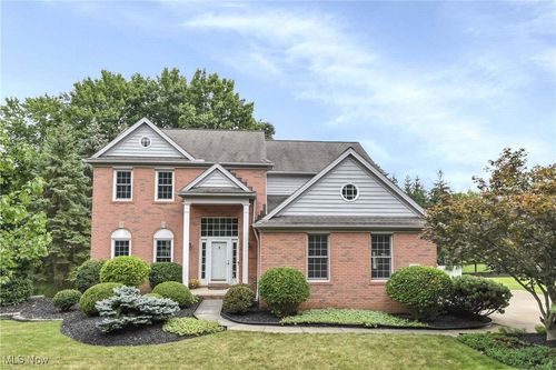 8129 Washington Ave, North Royalton, OH, 44133-2991 | Card Image