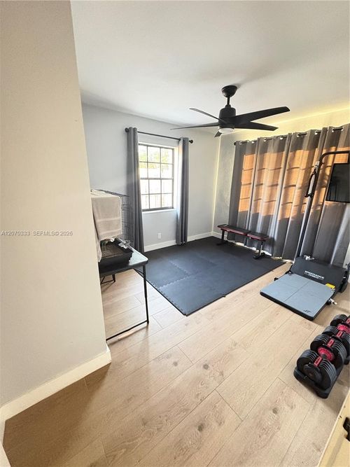 826 Cochran Dr, Lake Worth Beach, FL, 33461-5709 | Card Image