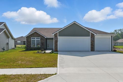 4746 Whittlebury Drive, Fort Wayne, IN, 46818 | Card Image