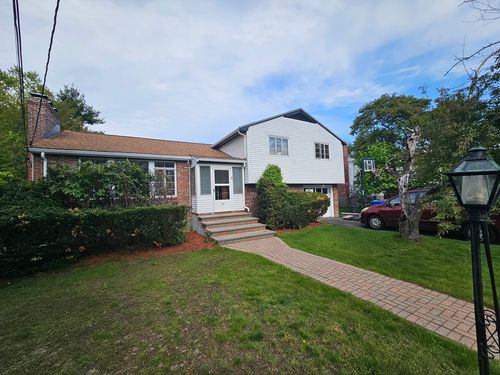 56 Great Meadow Road, Newton, MA, 02459 | Card Image