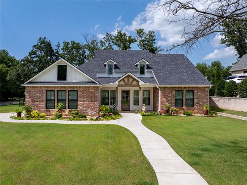 2326 Wilson St, Durant, OK, 74701-5520 | Card Image