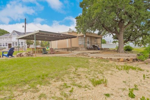 120 Tettleton Cir, Bowie, TX, 76230-8840 | Card Image