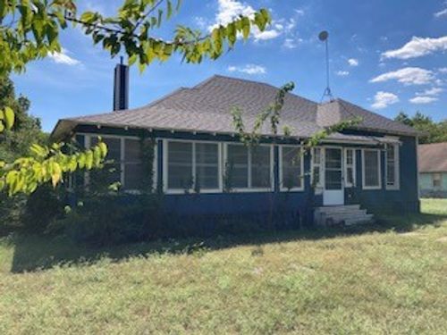 1213 Market St W, Honey Grove, TX, 75446-1623 | Card Image