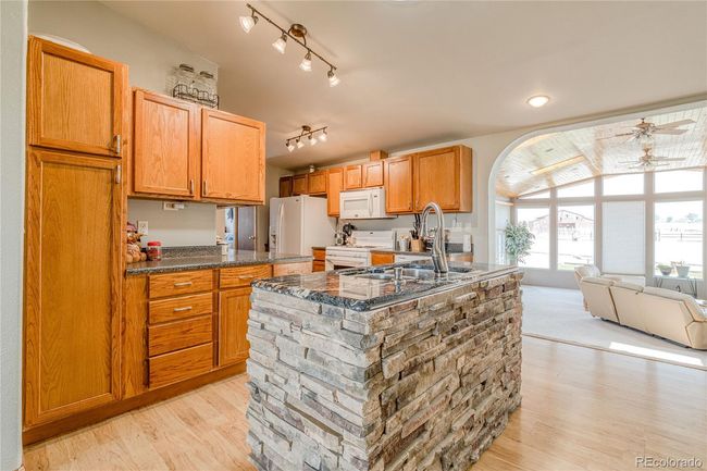 5566 Grand Mesa View Dr, House other with 3 bedrooms, 2 bathrooms and 3 parking in Whitewater CO | Image 15