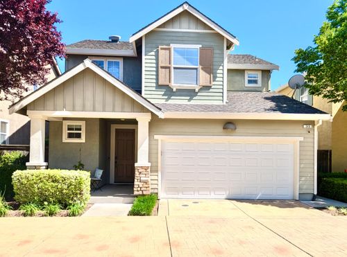 240 Soaring Hawk Lane, Sacramento, CA, 95833 | Card Image