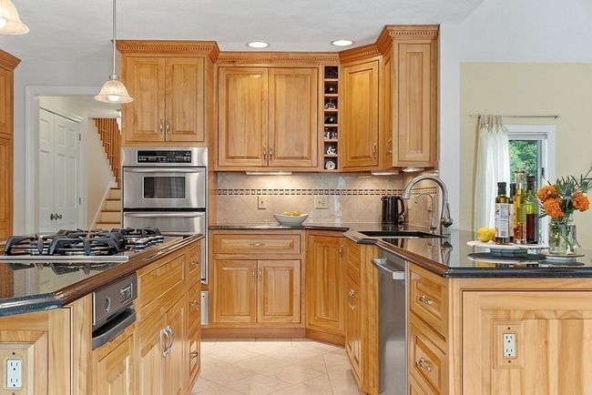 7 Powers Rd, House other with 4 bedrooms, 4 bathrooms and 7 parking in Andover MA | Image 14