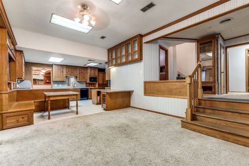 4314 Western St, Dallas, TX, 75211-6282 | Card Image