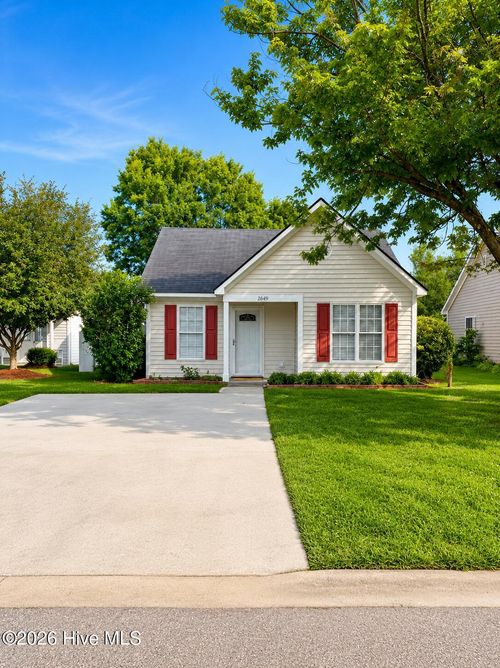 2549 Pond Dr N, Wilson, NC, 27896-1705 | Card Image