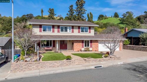 2654 2654 Tamalpais Dr, Pinole, CA, 94564 | Card Image