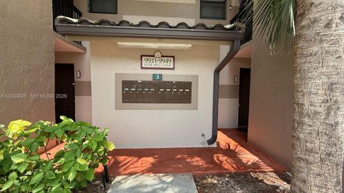 9933-9933 Nob Hill Ln, Sunrise, FL, 33351-4653 | Card Image