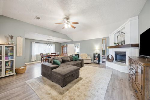 2435 Creek Meadow Dr, Houston, TX, 77084-5201 | Card Image