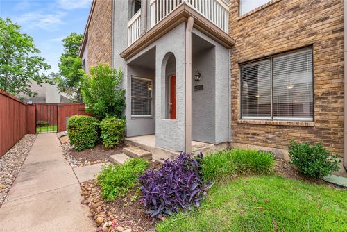 235-4242 N Capistrano Dr, Dallas, TX, 75287-4041 | Card Image