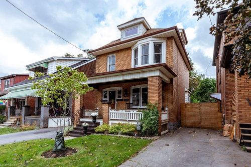 243 Grosvenor Ave S, Hamilton, ON, L8M3L8 | Card Image