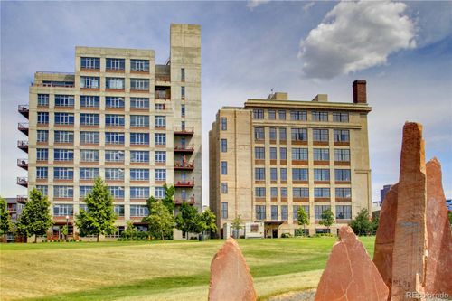 102-2000 Little Raven St, Denver, CO, 80202-6113 | Card Image