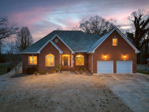 10824 Daffodil Cir, Soddy-Daisy, TN, 37379-3989 | Card Image