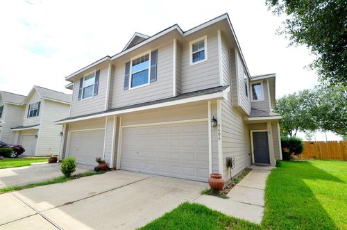 5606 Claybeck Ln, Katy, TX, 77494-6462 | Card Image