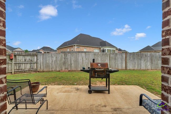 404 Hunts Landing Dr, House other with 3 bedrooms, 2 bathrooms and null parking in Kathleen GA | Image 8