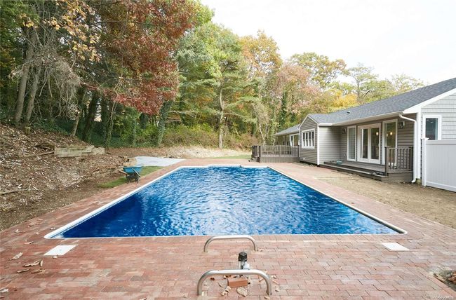 170 Laurel Ln, House other with 4 bedrooms, 3 bathrooms and null parking in Syosset NY | Image 19