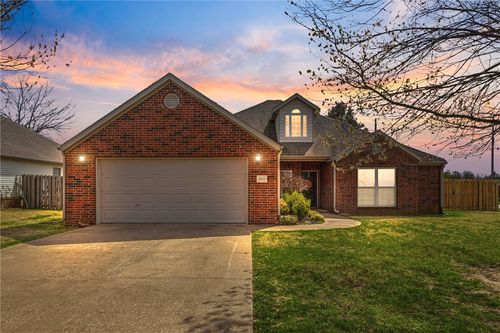 8477 W Vista Terrace Dr, Fayetteville, AR, 72704-0398 | Card Image