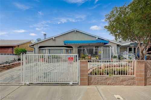 405 Longtree Ave, Henderson, NV, 89011-4344 | Card Image