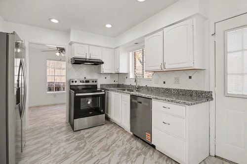 11219 Sagehill Dr, Houston, TX, 77089-4631 | Card Image