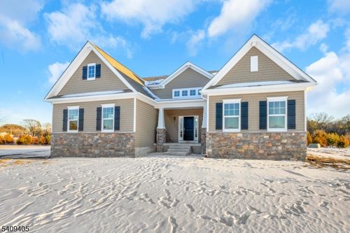 33 Barbertown Point Breeze Rd, Frenchtown, NJ, 08825-3617 | Card Image