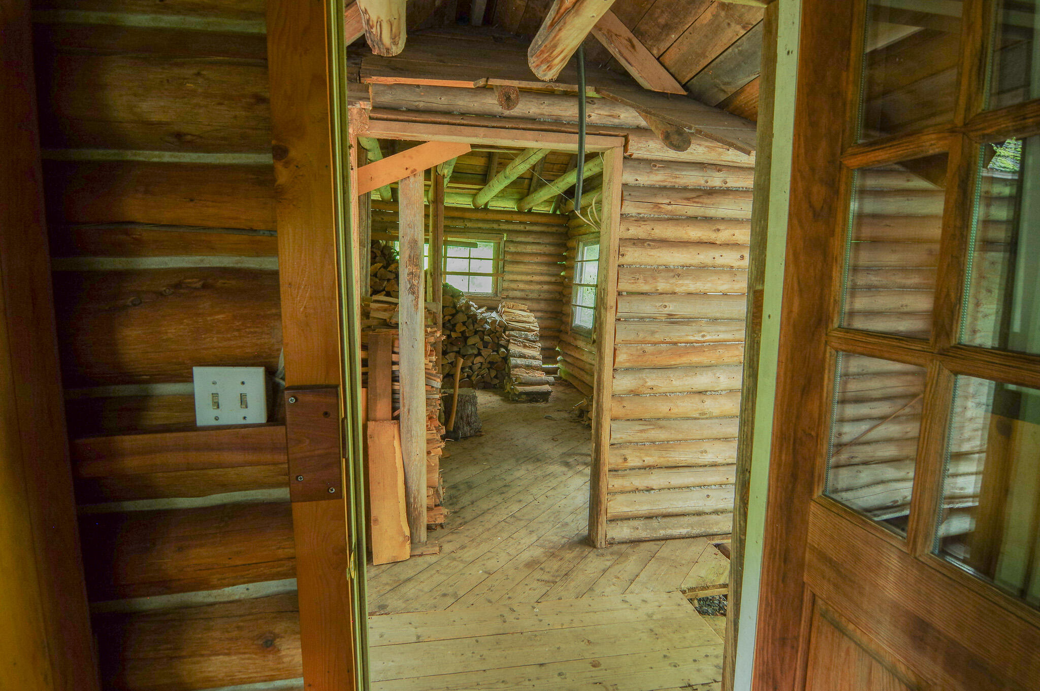Residential in Abbot 5