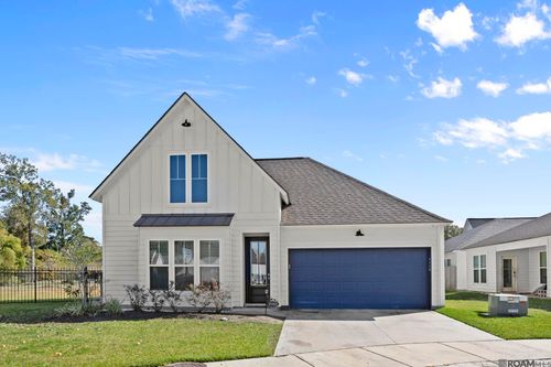 9159 Stonecroft Ave, Baton Rouge, LA, 70810-2679 | Card Image
