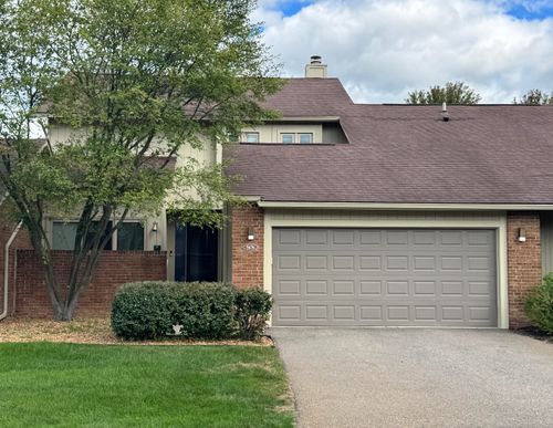 5676 Hillcrest Cir E, West Bloomfield, MI, 48322-1280 | Card Image