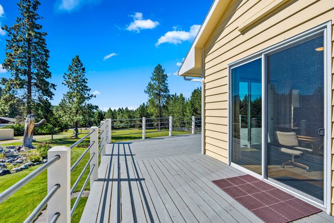 Wood deck w/ metal pipe railing | Image 38